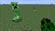 Creepers aren't fans of cats and ocelots (Image via Youtube user Ettore)